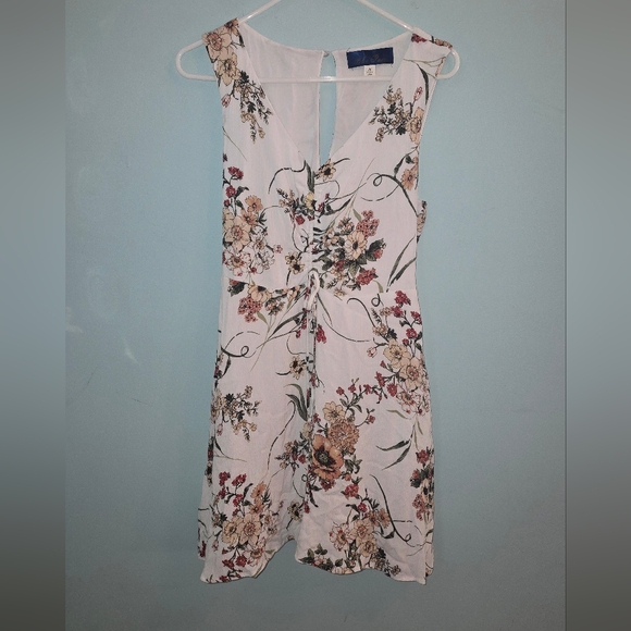 Blue Rain Dresses & Skirts - Blue Rain Dress - White with Floral Patterns Pefect For Fall